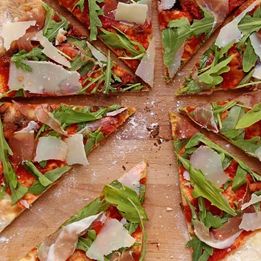 ピザ窯体験：1名3,500円(４名様～）