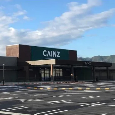 カインズ亀岡店内